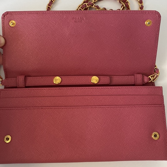Prada Saffiano metal wallet on chain